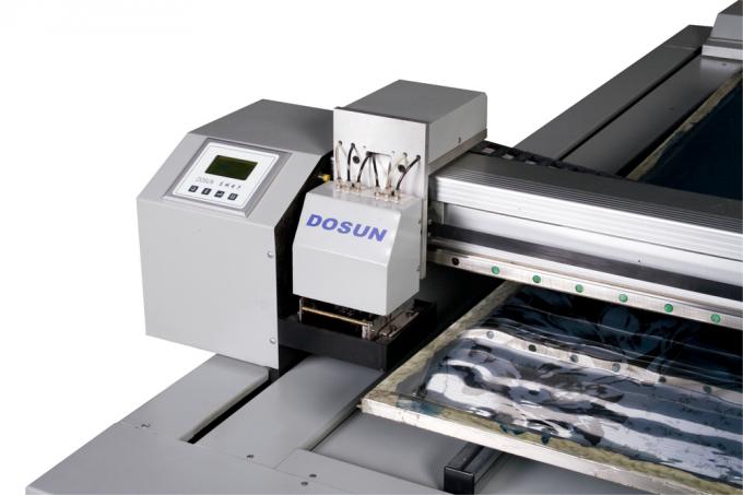 Mesin 360dpi / 720DPI Resolusi Tinggi Flatbed Inkjet Pengukir / Tekstil datar Inkjet Engraving 3